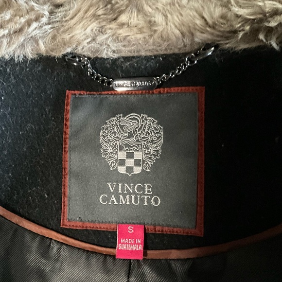 Vince Camuto winter coat with faux fur lined hood - Picture 2 of 6